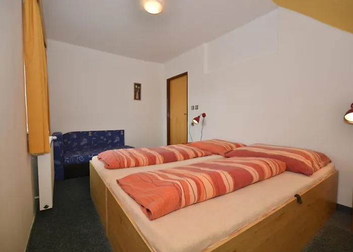 Slunecna Semesterbostad Černý Dŭl